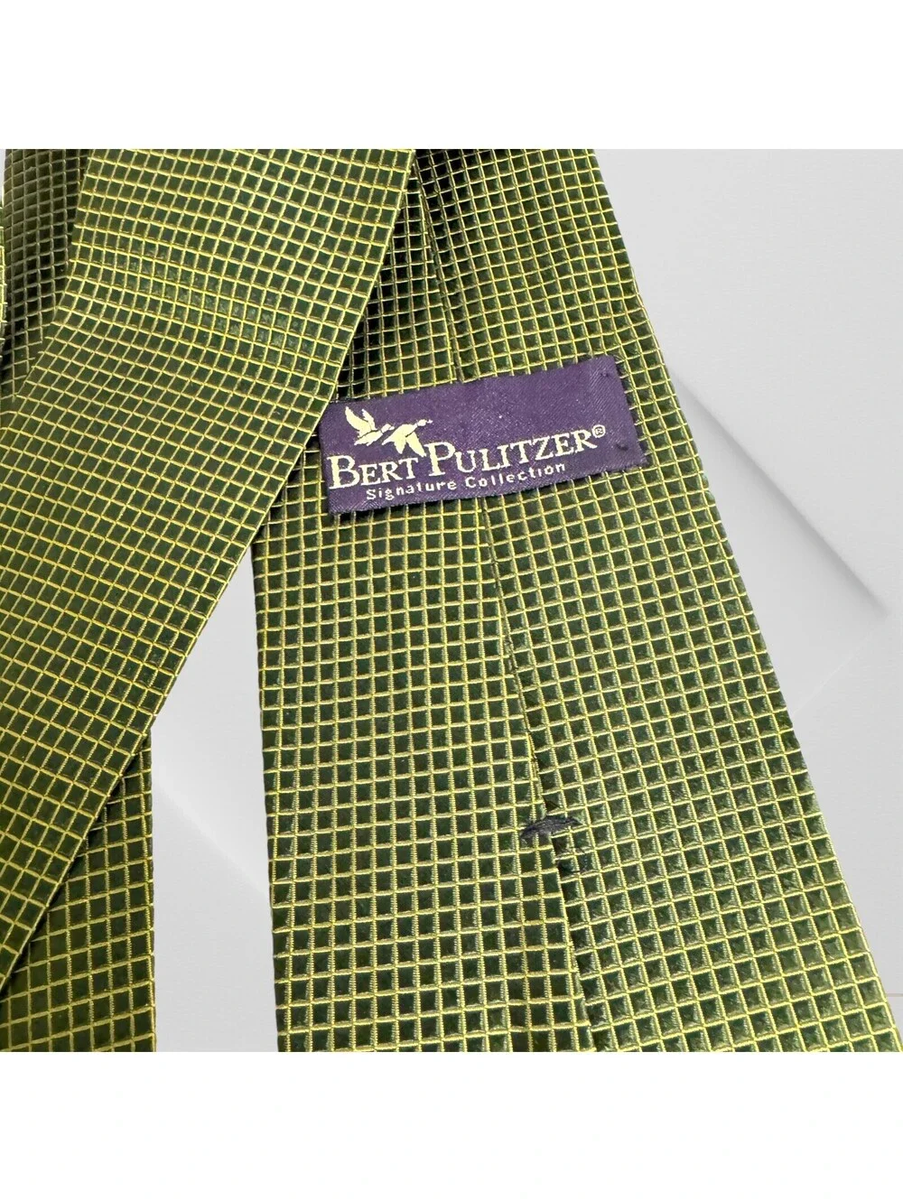 Bert Pulitzer neckties measurements